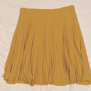 LOFT pleated yellow skirt 8